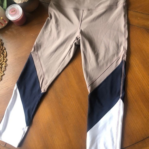 New Vogo Leggings New Workout Leggings Small